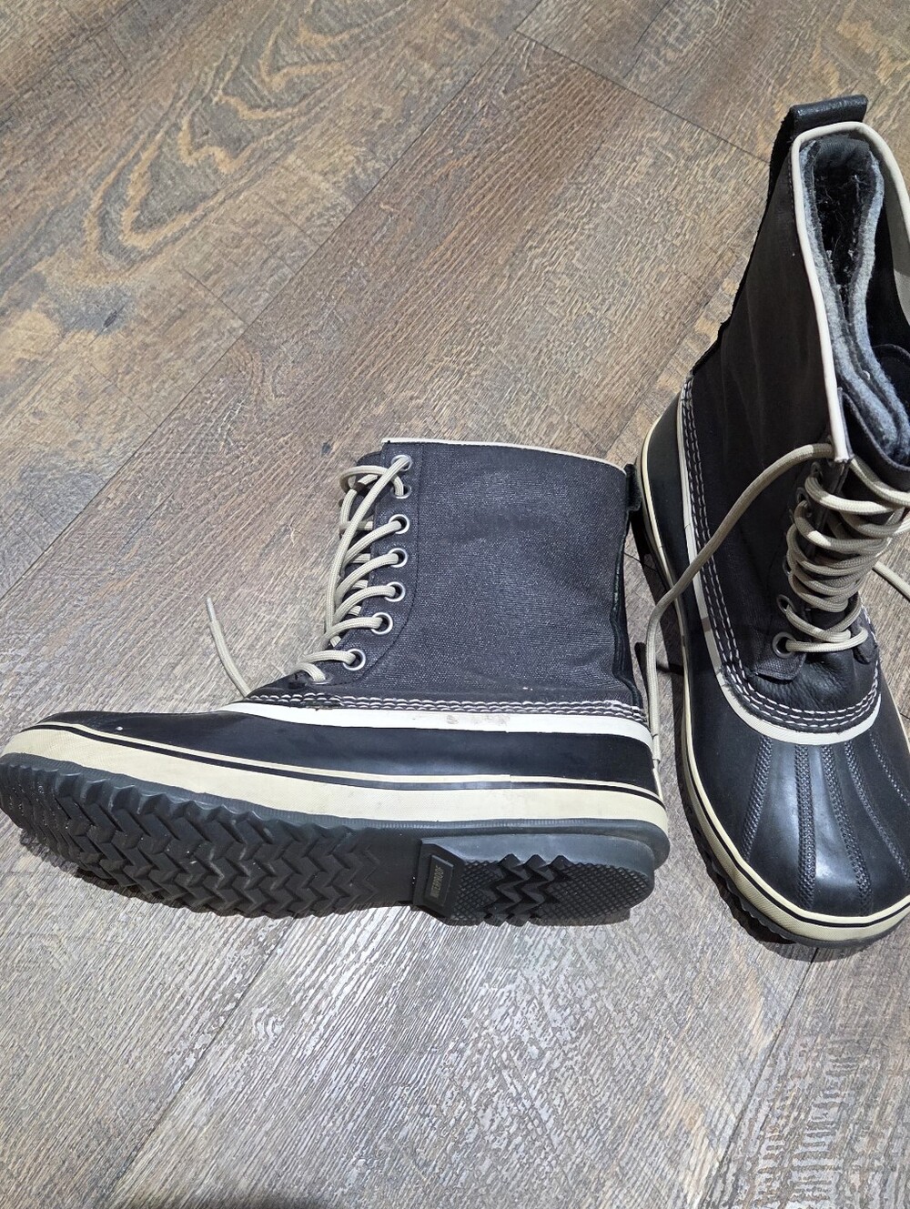 Sorel Black and Cream Women's Winter Rain Boots